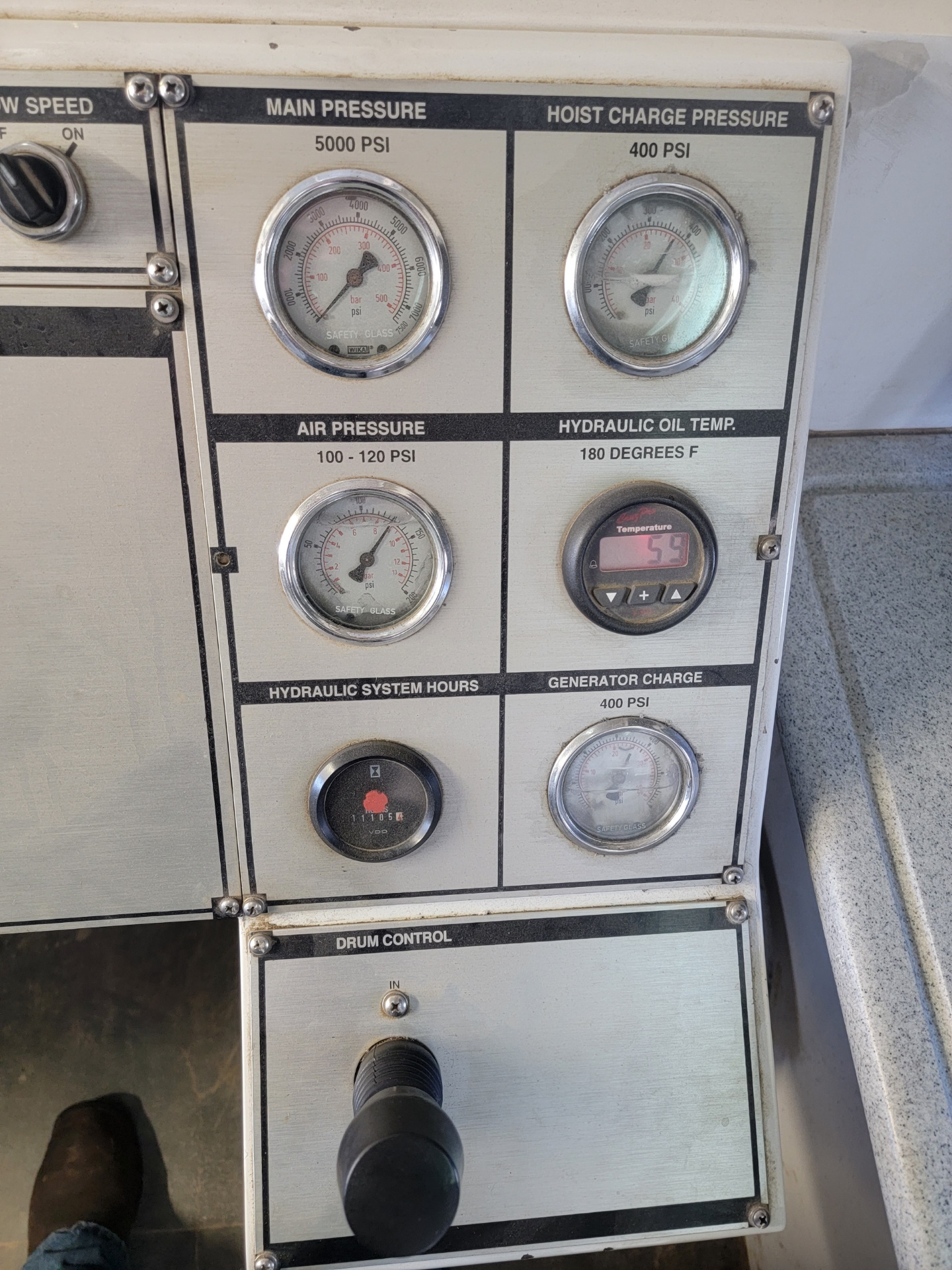 2008 Peterbuilt – White ASEP Truck #14