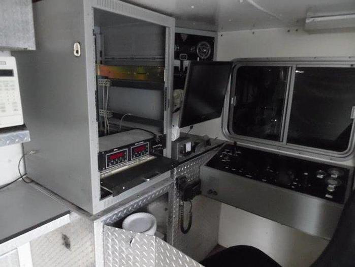 2000 Kenworth T800 Wireline #9