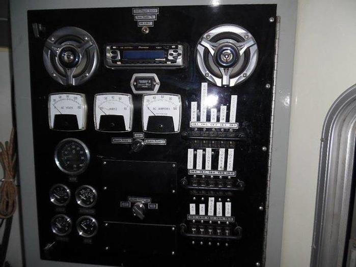 2000 Kenworth T800 Wireline #10